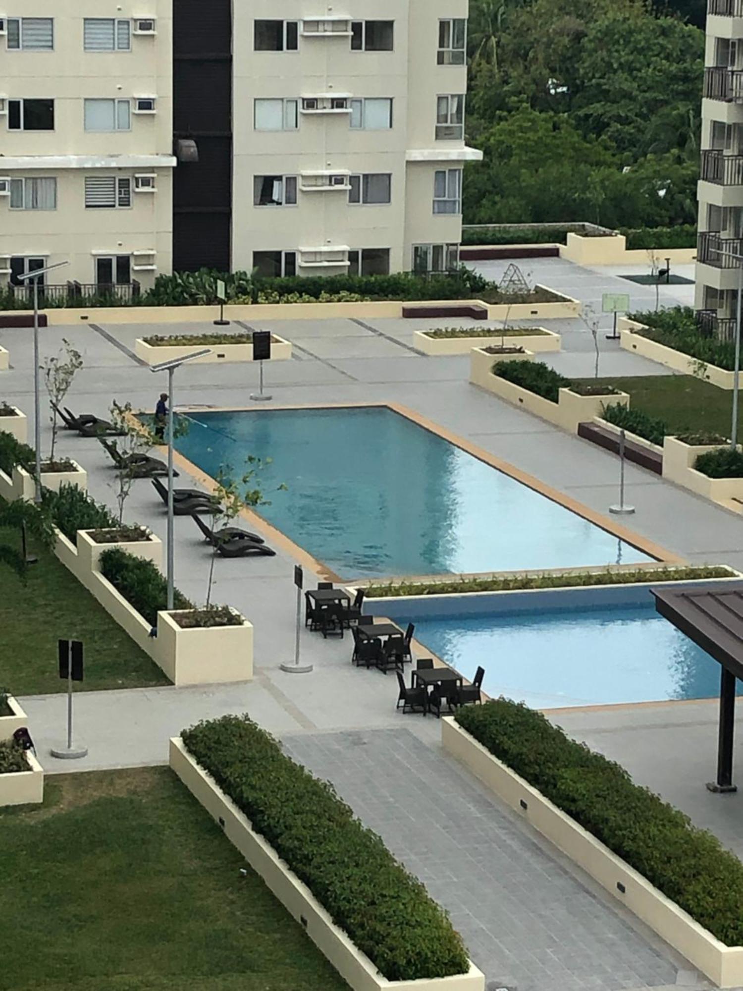 Spacious 2 Bedroom Condo Unit For Rent Илоило Экстерьер фото