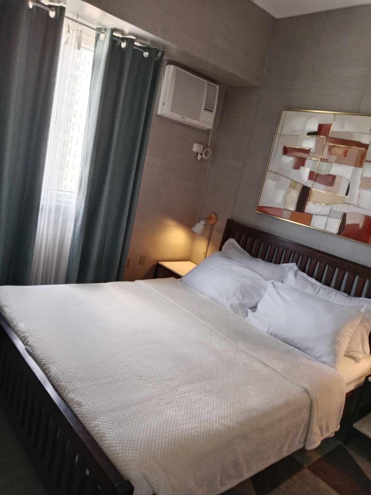 Spacious 2 Bedroom Condo Unit For Rent Илоило Экстерьер фото