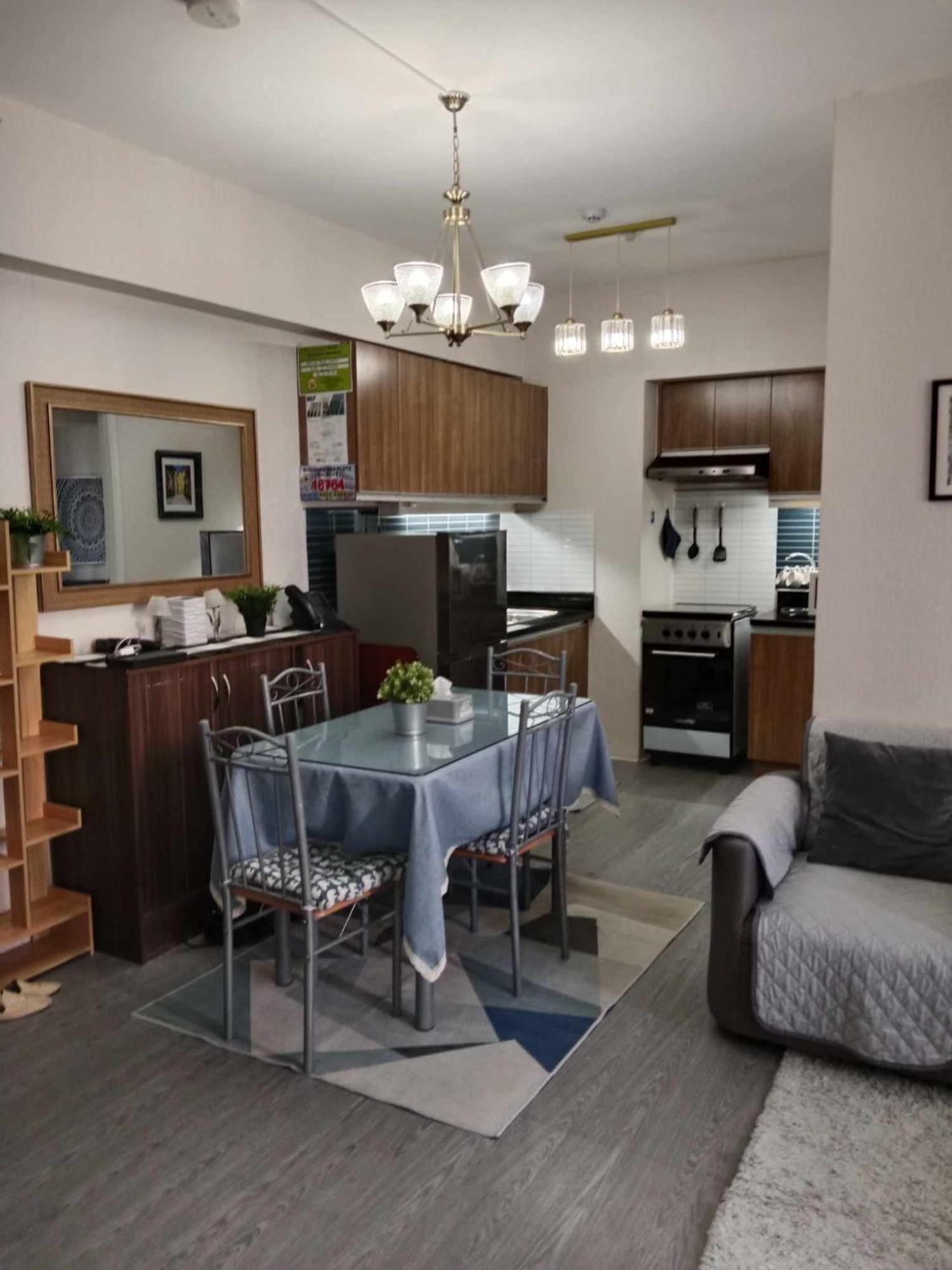 Spacious 2 Bedroom Condo Unit For Rent Илоило Экстерьер фото